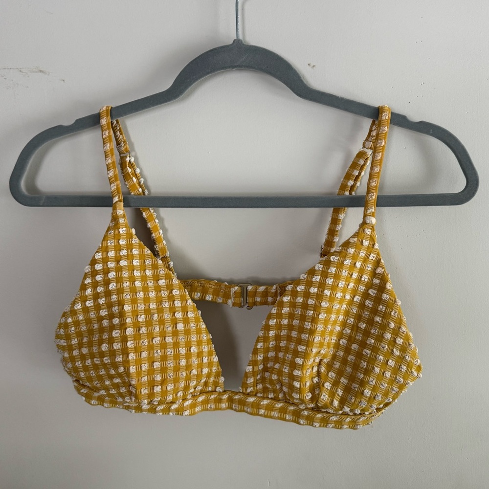 Vitamin A Women's Yellow Swimwear Moss Top in a bralette Bikini Top Size 12 / L
